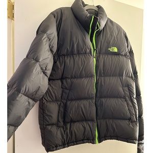 Like new Men’s Size Large North Face Puffer Jacket